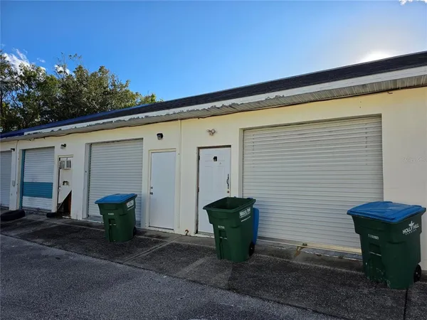 a view of a car park in front of building