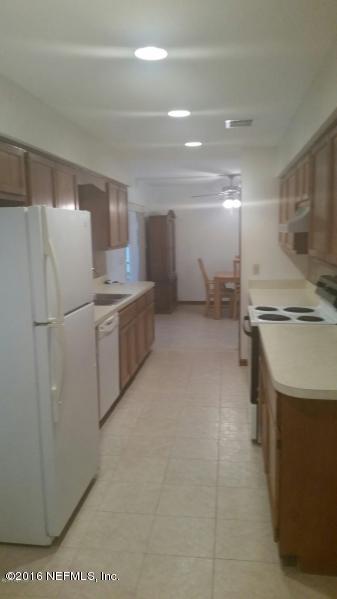1491 Brangus Road Middleburg, FL 32068 - Photo 6 of 8 kitchen3