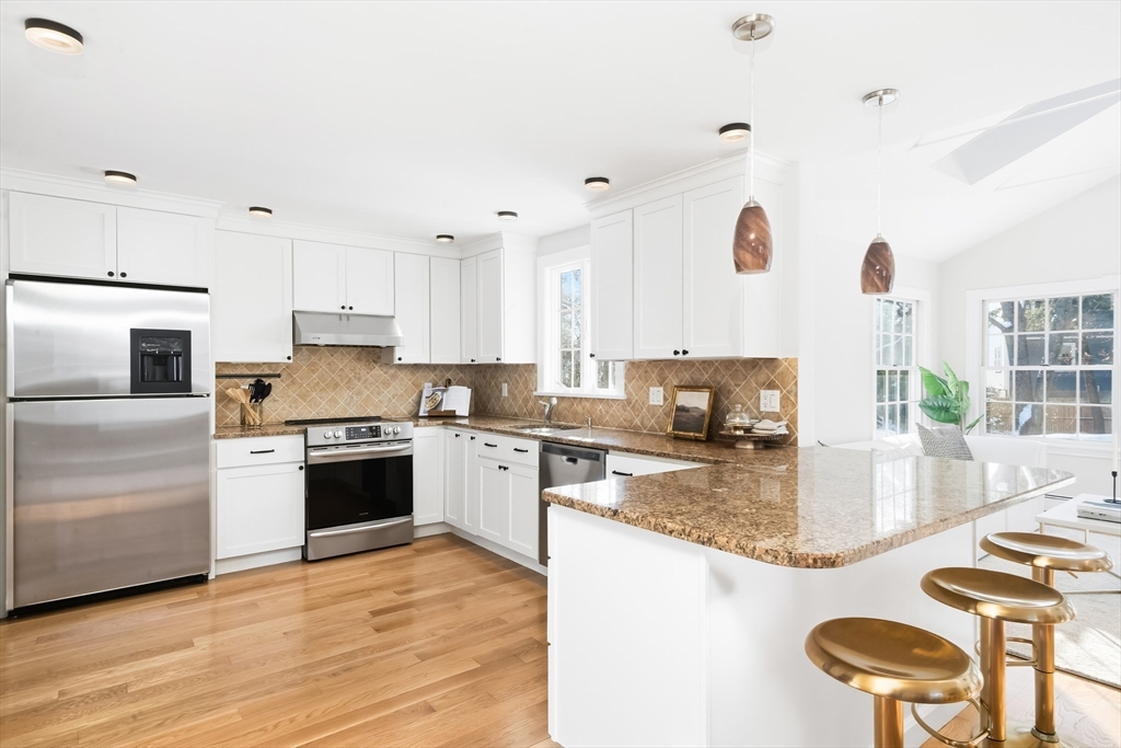 10 Trinity Road Winchester, MA 01890 - Photo 10 of 42