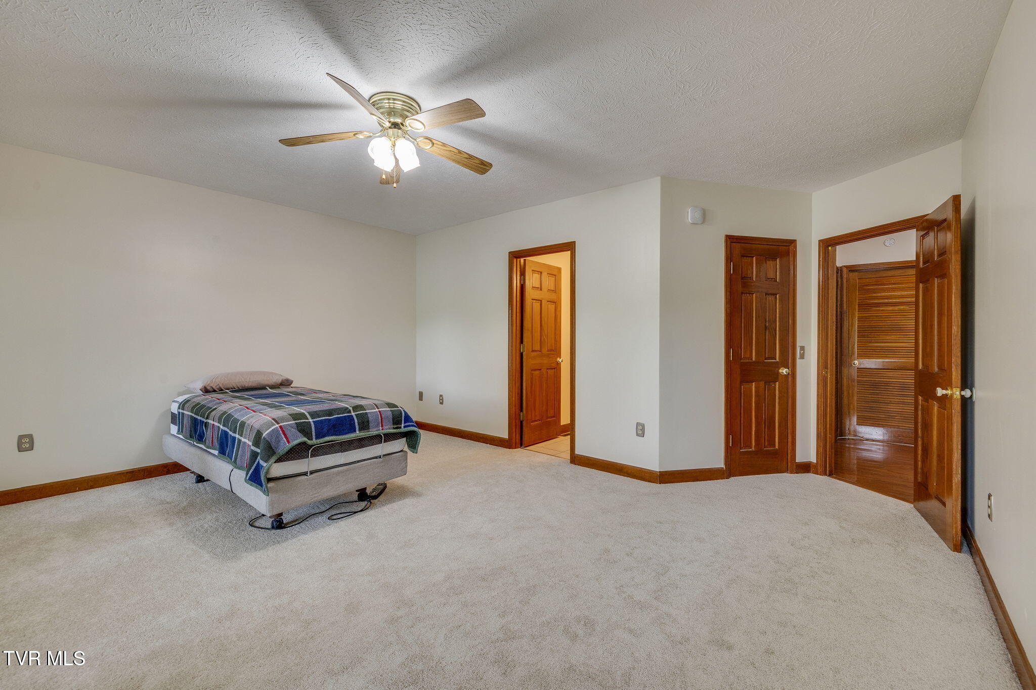 23075 Montego Bay Road Abingdon, VA 24211 - Photo 36 of 61 028
