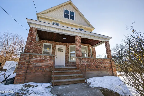 $339,900 | 209 Elmer Avenue, Schenectady, NY 12308