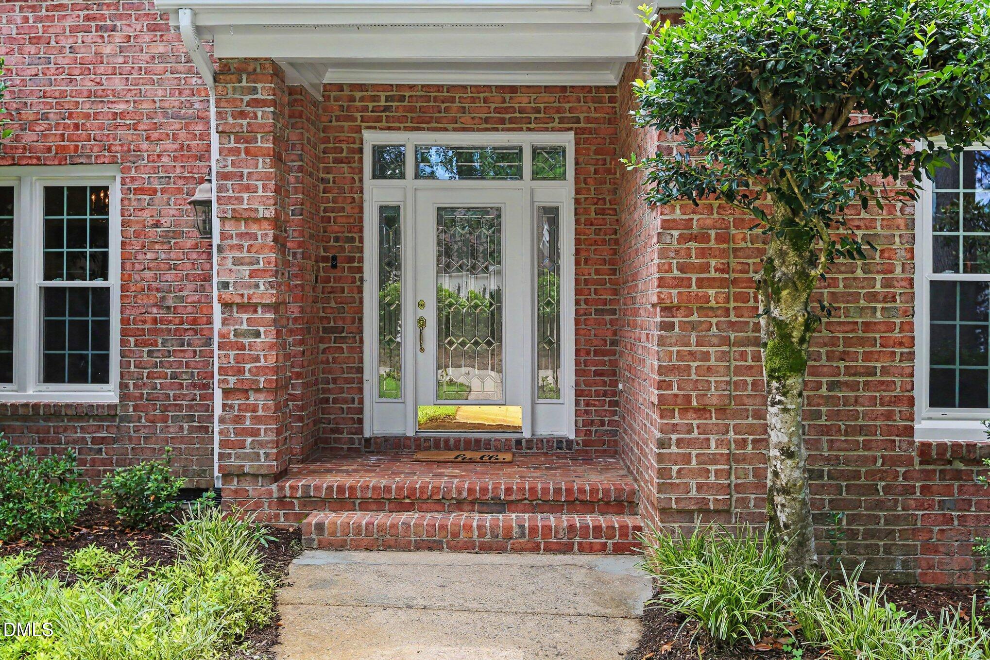 115 Raphael Drive Cary, NC 27511 - Photo 4 of 47 010_file_5455