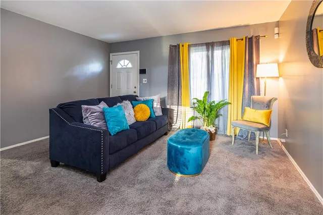 $160,000 | 11148 Spring Valley Road, Kansas City, MO 64134