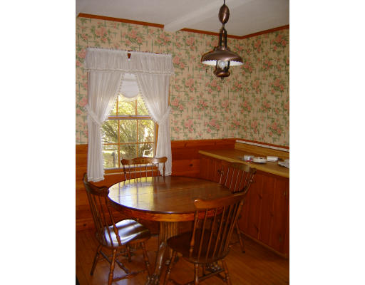 84 Hazen Road Shirley, MA 01464 - Photo 4 of 7