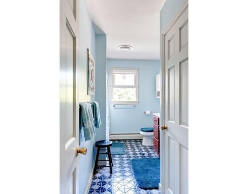22 Farquhar Road Sturbridge, MA 01566 - Photo 8 of 28