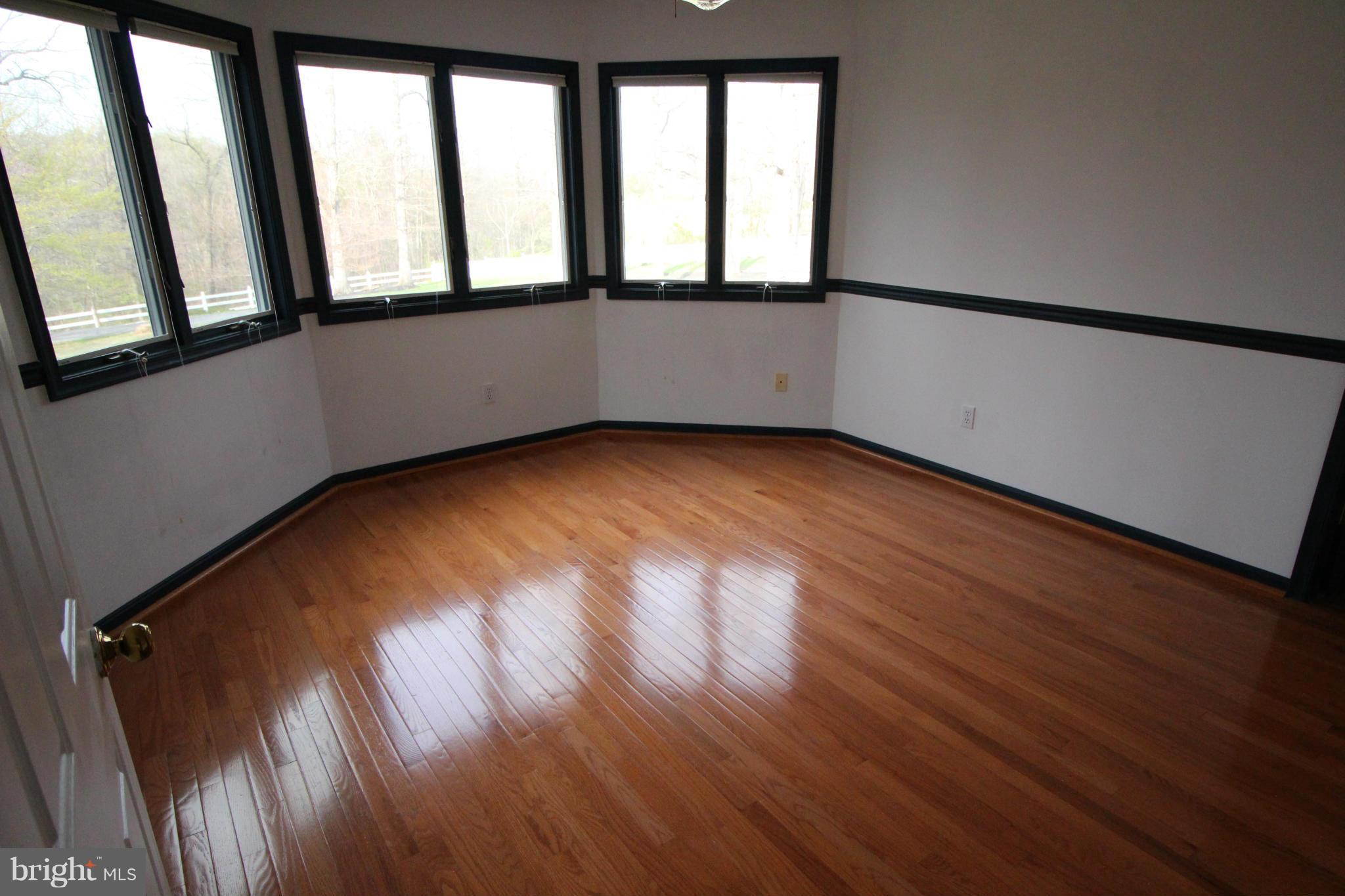 1293 Ridgeway Road Front Royal, VA 22630 - Photo 23 of 28 Bedroom