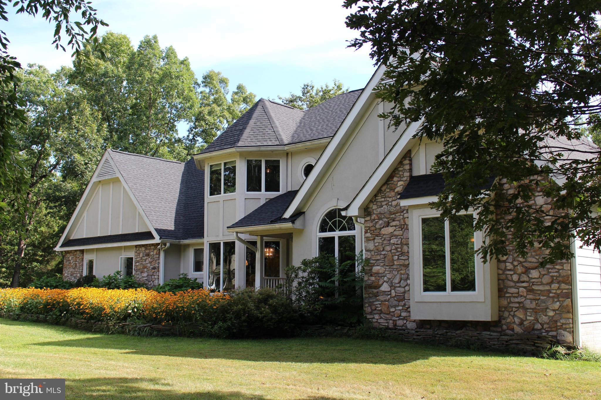 1293 Ridgeway Road Front Royal, VA 22630 - Photo 4 of 28 Exterior (General)