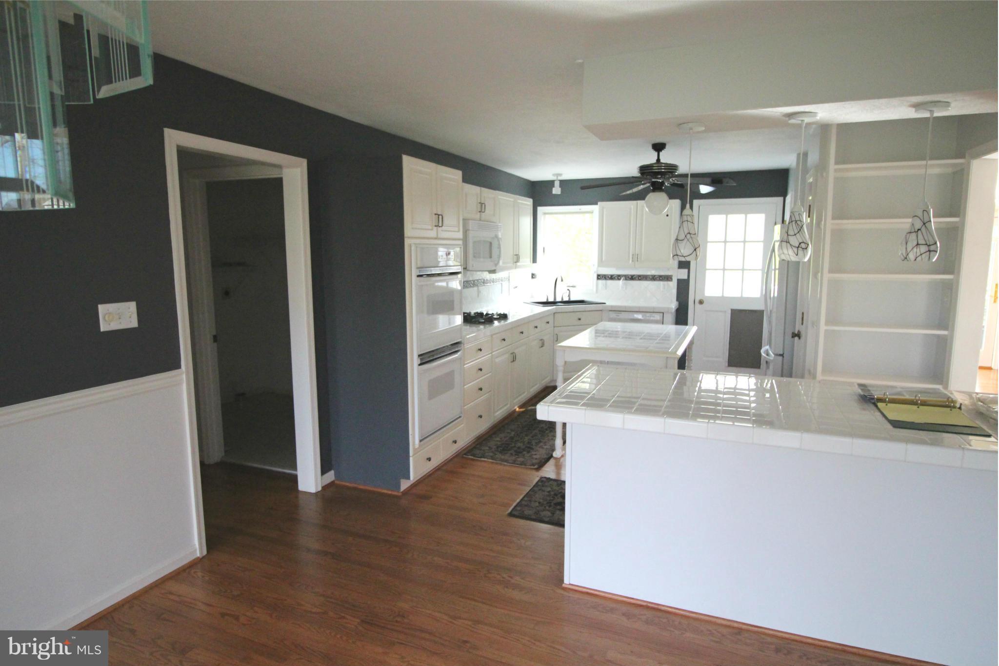 1293 Ridgeway Road Front Royal, VA 22630 - Photo 10 of 28 Kitchen