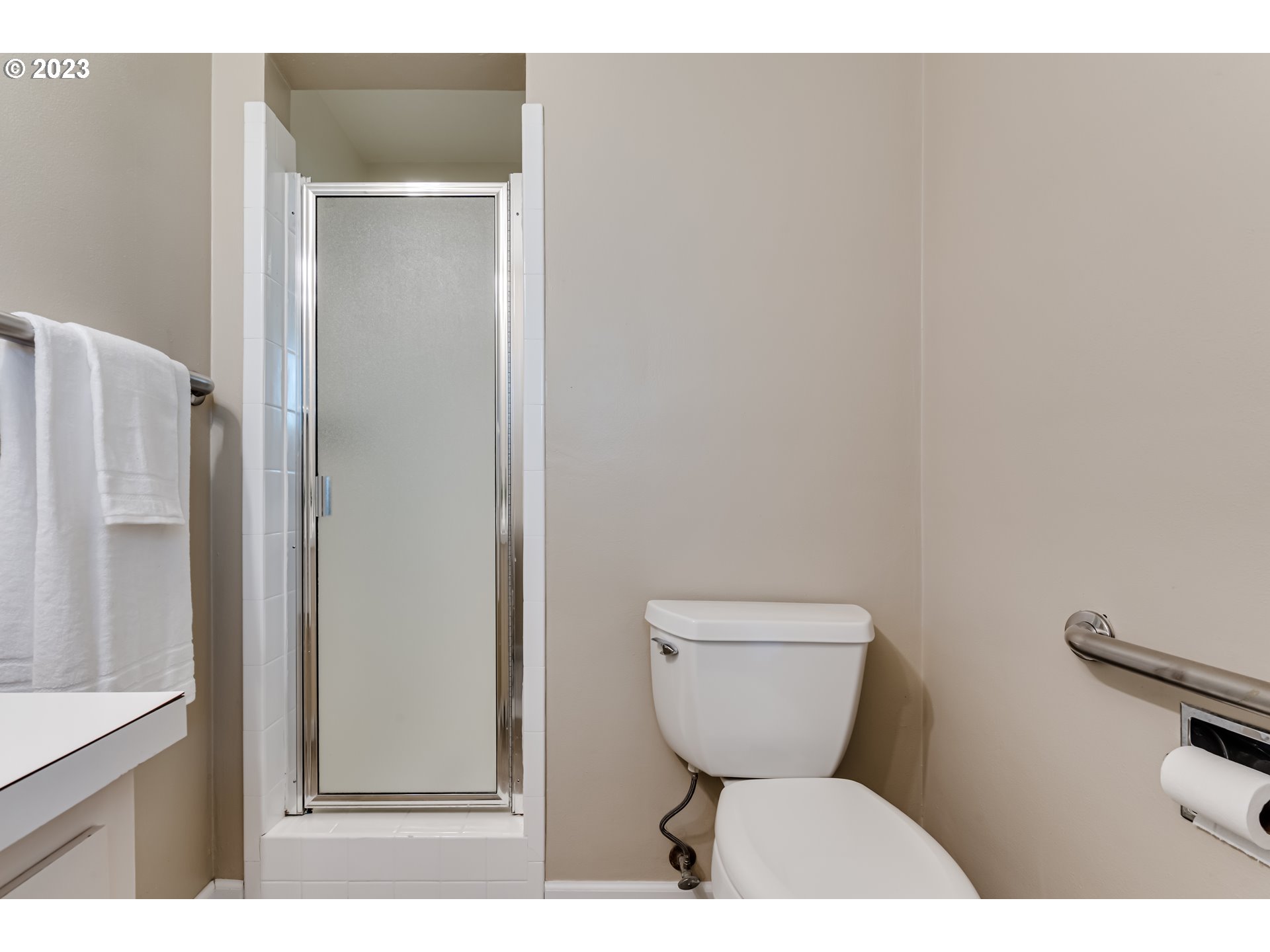 2548 16th Street Springfield, OR 97477 - Photo 23 of 35 a bathroom with a toilet and a mirror
