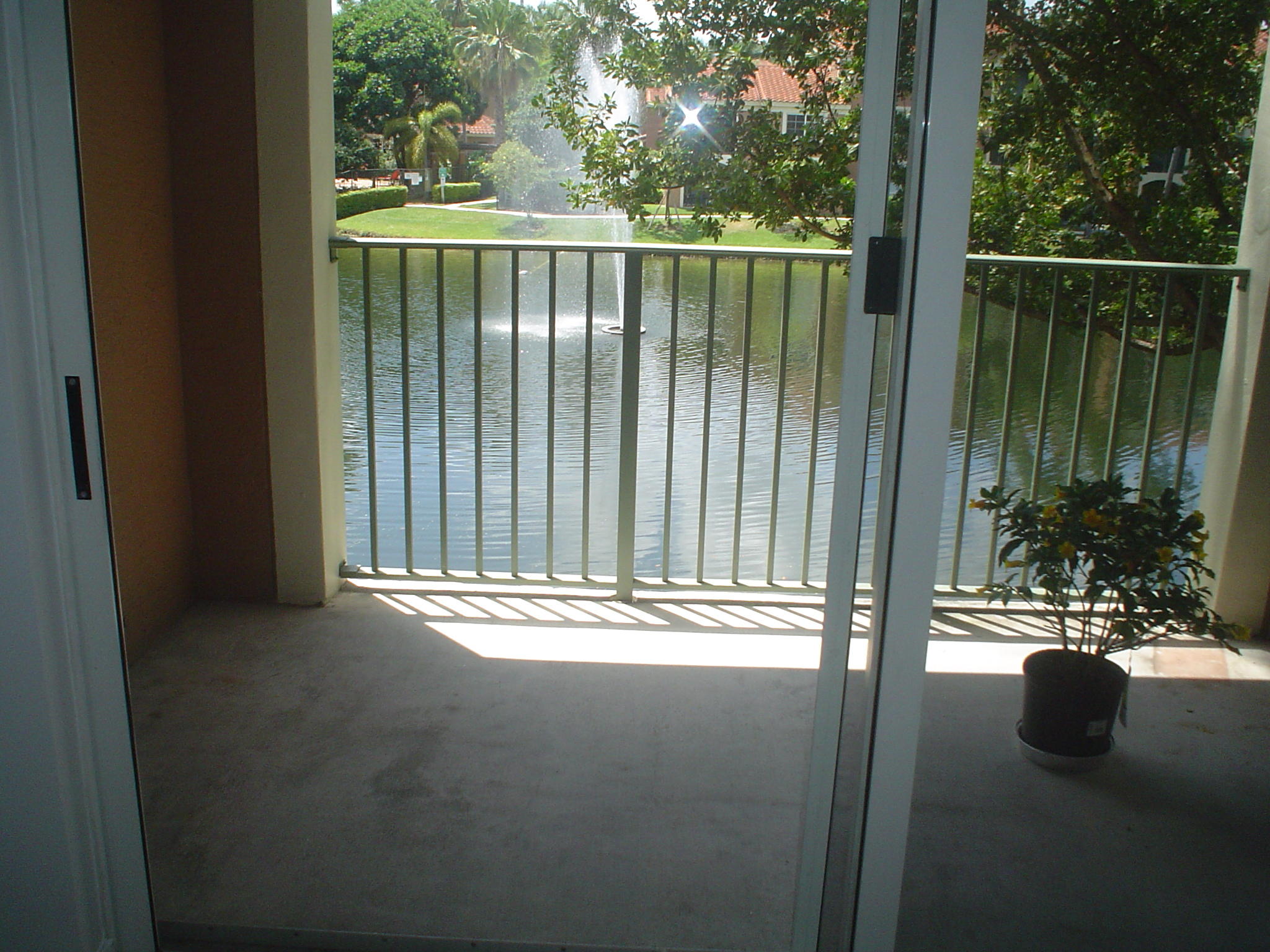 4832 North State Road, Unit 206 Pompano Beach, FL 33073 - Photo 6 of 20 DSC02562