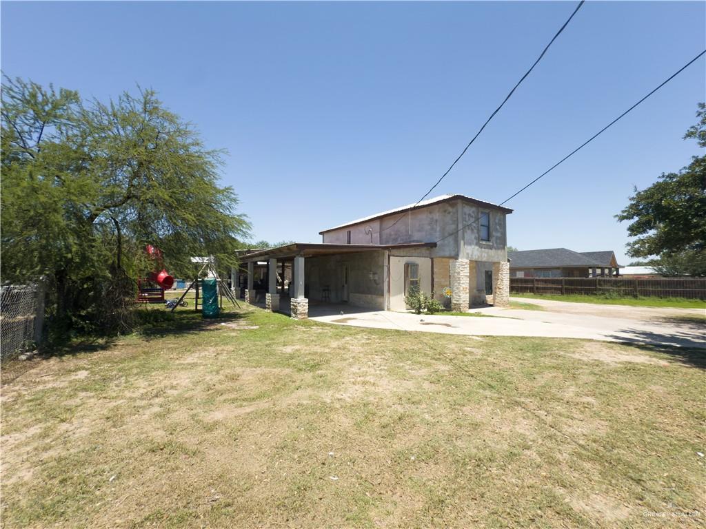 4810 Amber Street Mission, TX 78574 - Photo 3 of 24
