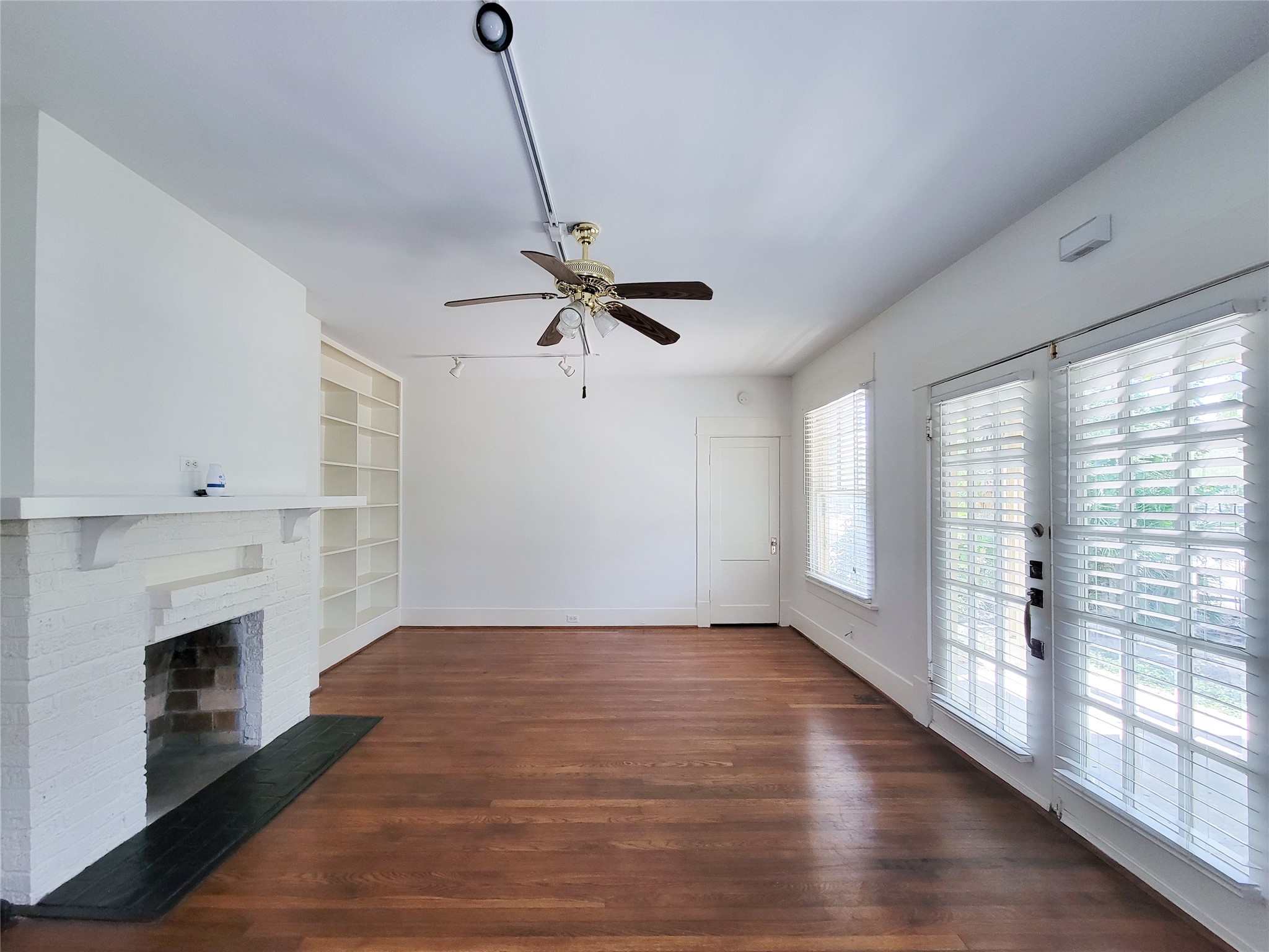 815 Sul Ross Street, Unit 1 Houston, TX 77006 - Photo 4 of 19