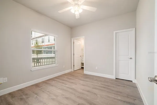 $3,025 | 622 Northwest 3rd Avenue, Unit 2, Gainesville, FL 32601