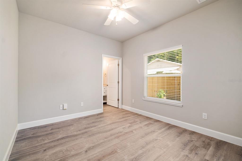 622 Northwest 3rd Avenue, Unit 2 Gainesville, FL 32601 - Photo 23 of 42