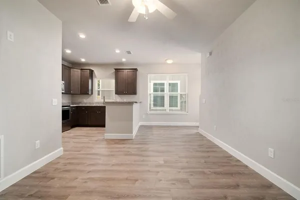 $3,025 | 622 Northwest 3rd Avenue, Unit 2, Gainesville, FL 32601