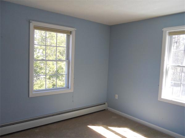 60 Beachview Road Lunenburg, MA 01462 - Photo 16 of 18 an empty room with a window