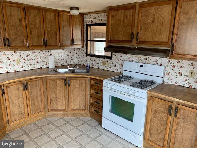 40 Summer Street Salunga, PA 17538 - Photo 9 of 37 Gallery Image 9