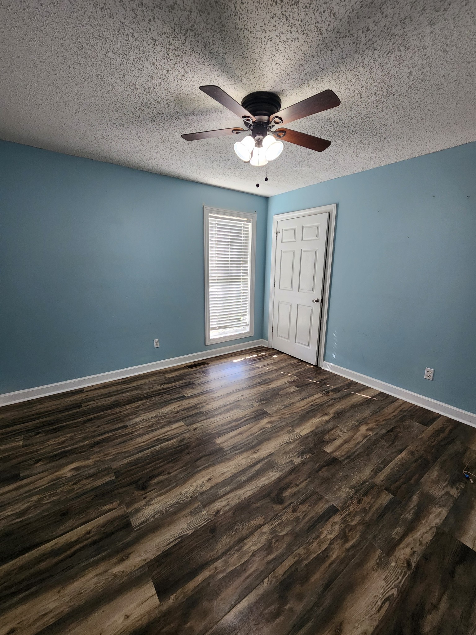 1149 Oak Grove Road Goodspring, TN 38460 - Photo 10 of 16 Gallery Image 10