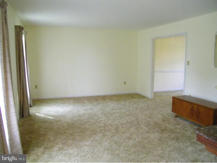 185 Hoch Road Oley, PA 19547 - Photo 11 of 15 Laundry Room