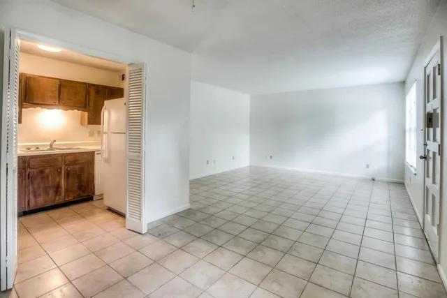 $1,100 | 1438 North Meridian Road, Unit 3, Tallahassee, FL 32303