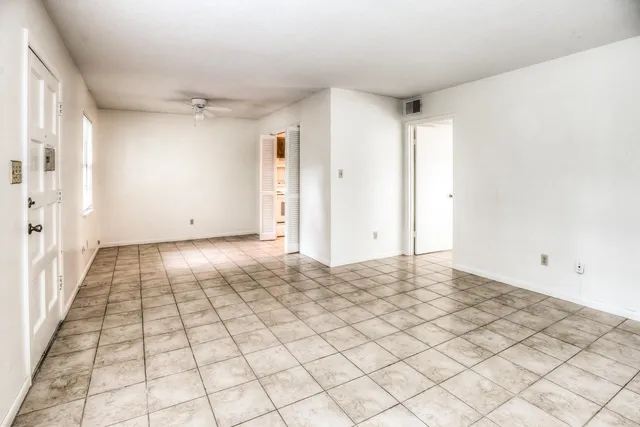 $1,100 | 1438 North Meridian Road, Unit 3, Tallahassee, FL 32303