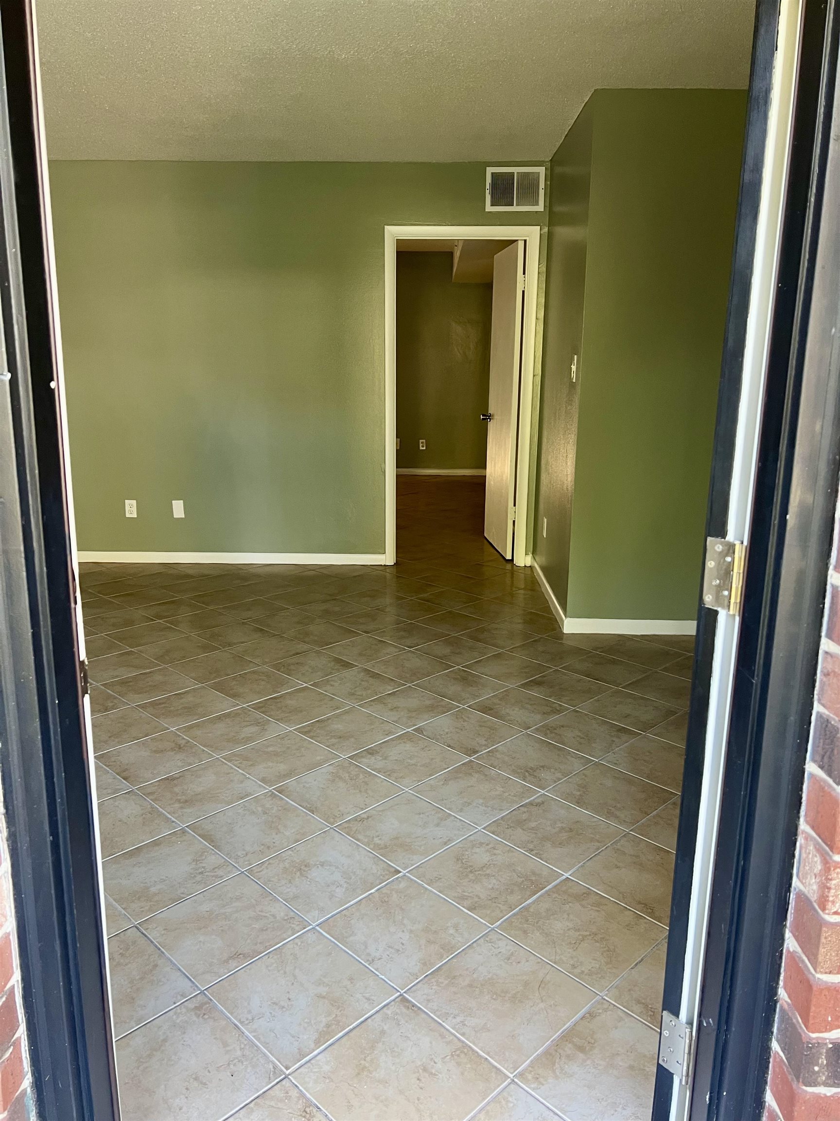 1438 North Meridian Road, Unit 3 Tallahassee, FL 32303 - Photo 4 of 25