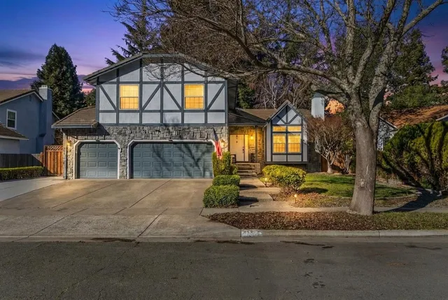 $799,000 | 415 Oakwood Circle, Fairfield, CA 94534