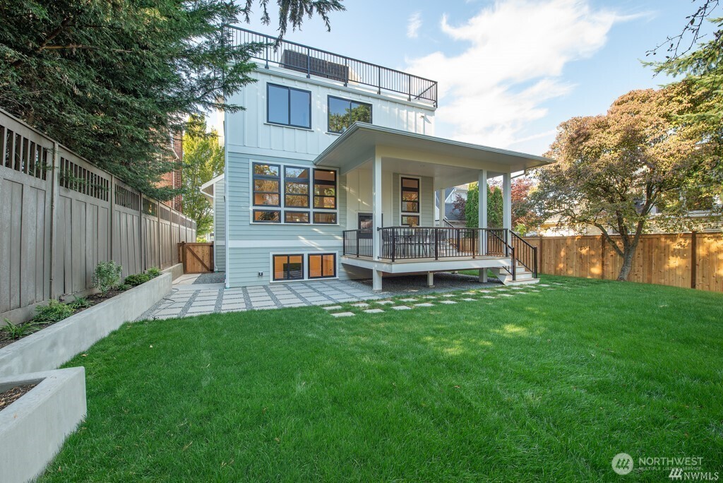 421 North 63rd Street Seattle, WA 98103 - Photo 38 of 40