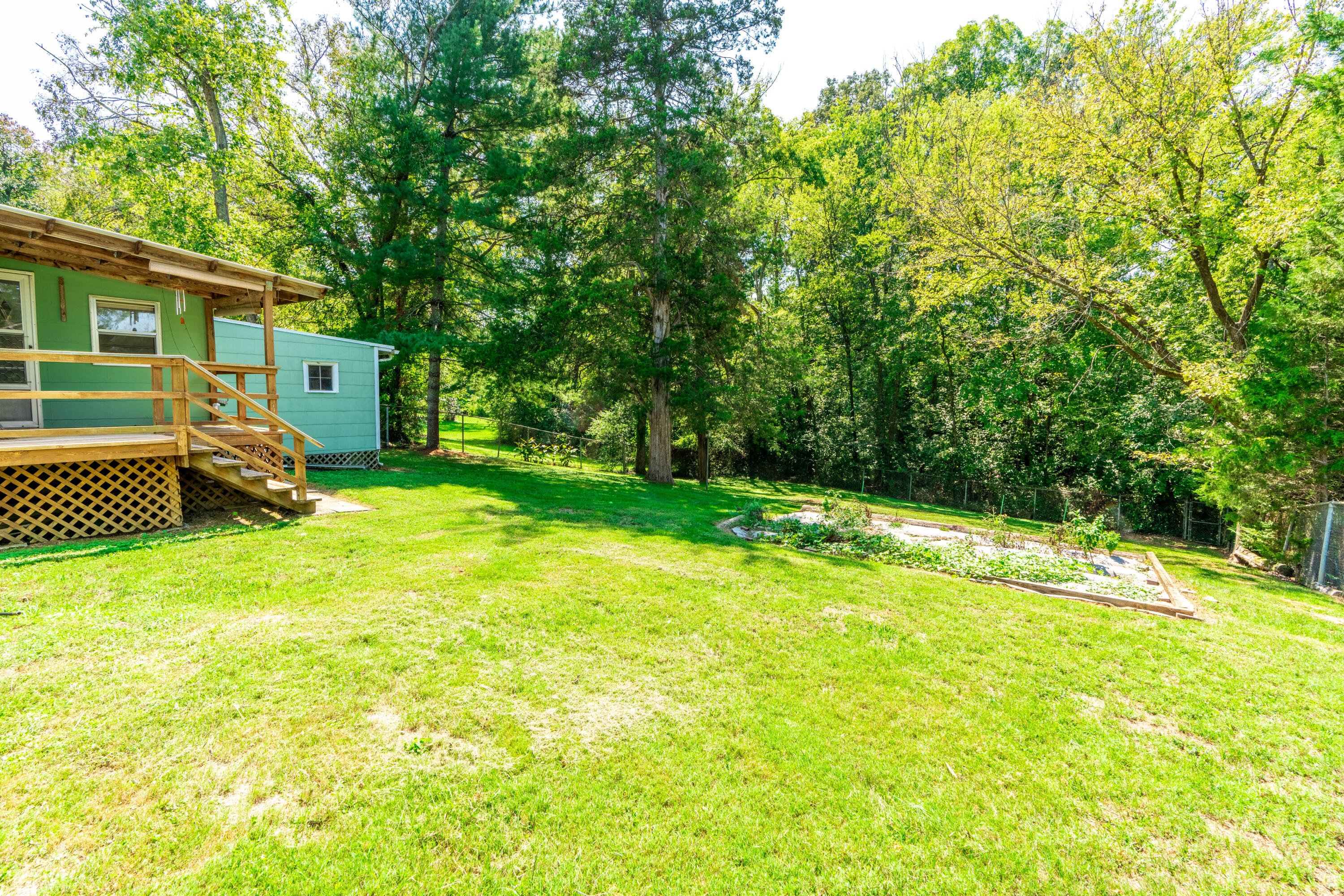 6103 Manchester Road Knoxville, TN 37920 - Photo 3 of 20 _CM22299-HDR