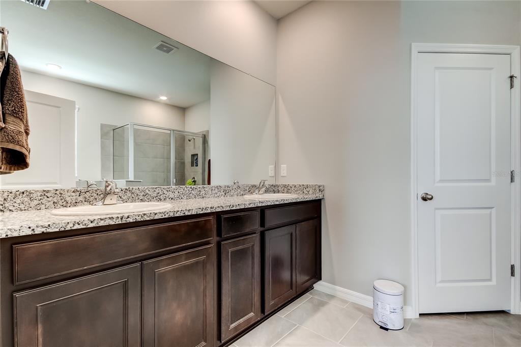 33888 Field Maple Loop Wesley Chapel, FL 33545 - Photo 29 of 58