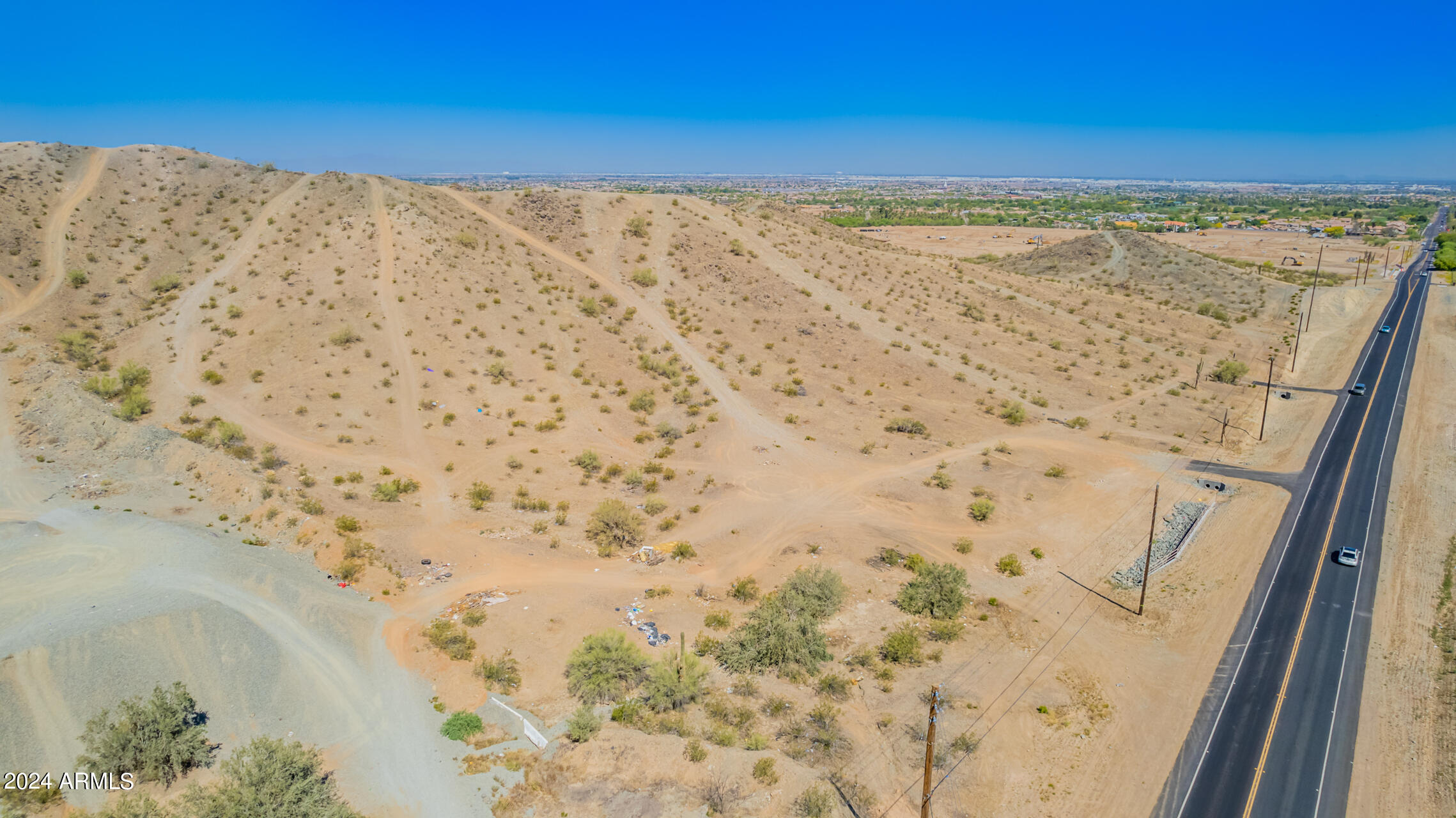 10500 South 35th Avenue, Unit MB Laveen, AZ 85339 - Photo 9 of 15 a view of sky view and mountain view