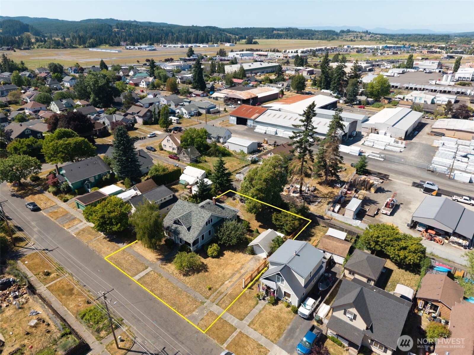 668 Northwest Folsom Street Chehalis, WA 98532 - Photo 30 of 34 an aerial view of multiple house