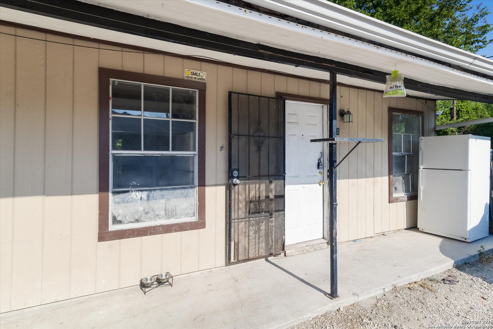 3620 Rivas Street San Antonio, TX 78228 - Photo 5 of 15 a view of a porch