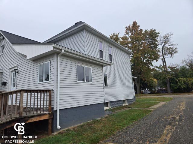 209 South Brockway Road Yale, MI 48097 - Photo 4 of 38