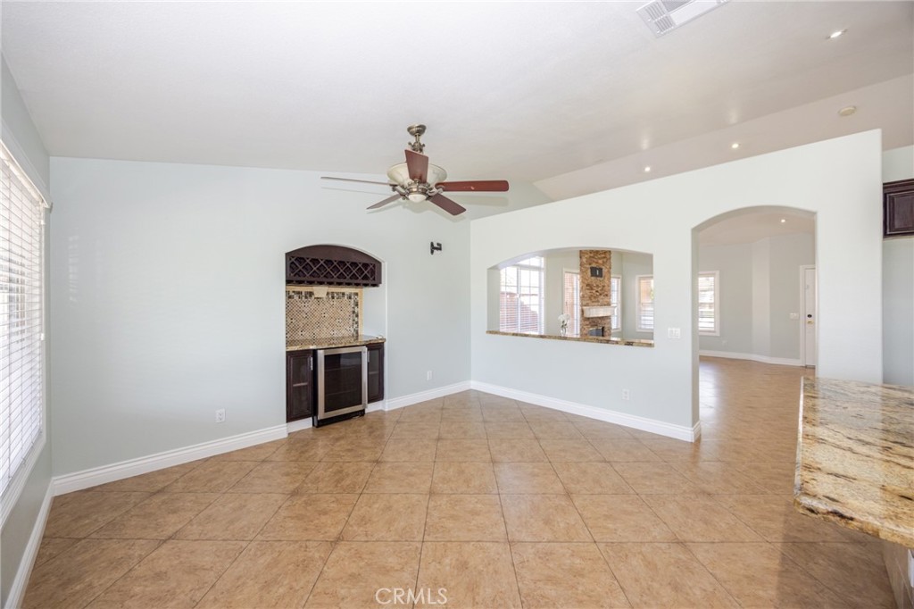 15045 Spring Street Fontana, CA 92335 - Photo 17 of 36