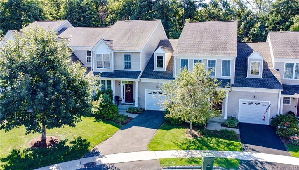 33 Iris Way, Unit 33 Berlin, CT 06037 - Photo 1 of 1