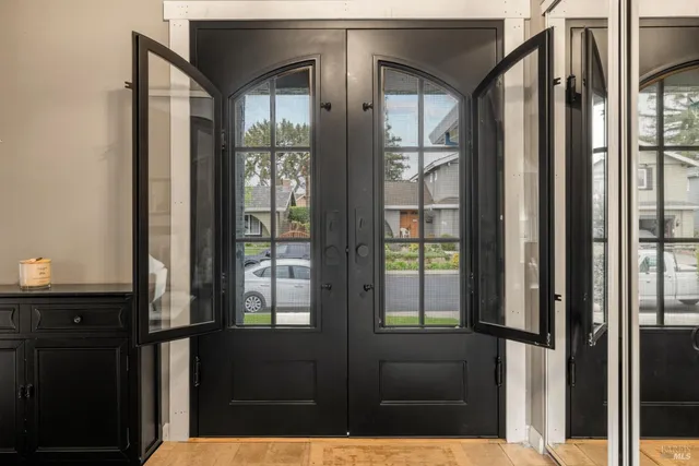 $895,000 | 831 Wood Lane, Petaluma, CA 94954