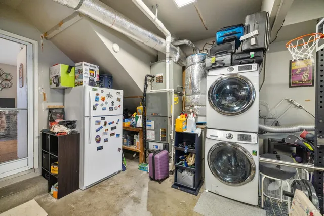 $895,000 | 831 Wood Lane, Petaluma, CA 94954