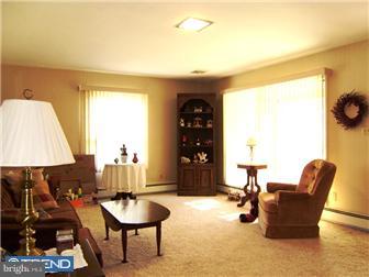 2545 River Road Reading, PA 19605 - Photo 7 of 10