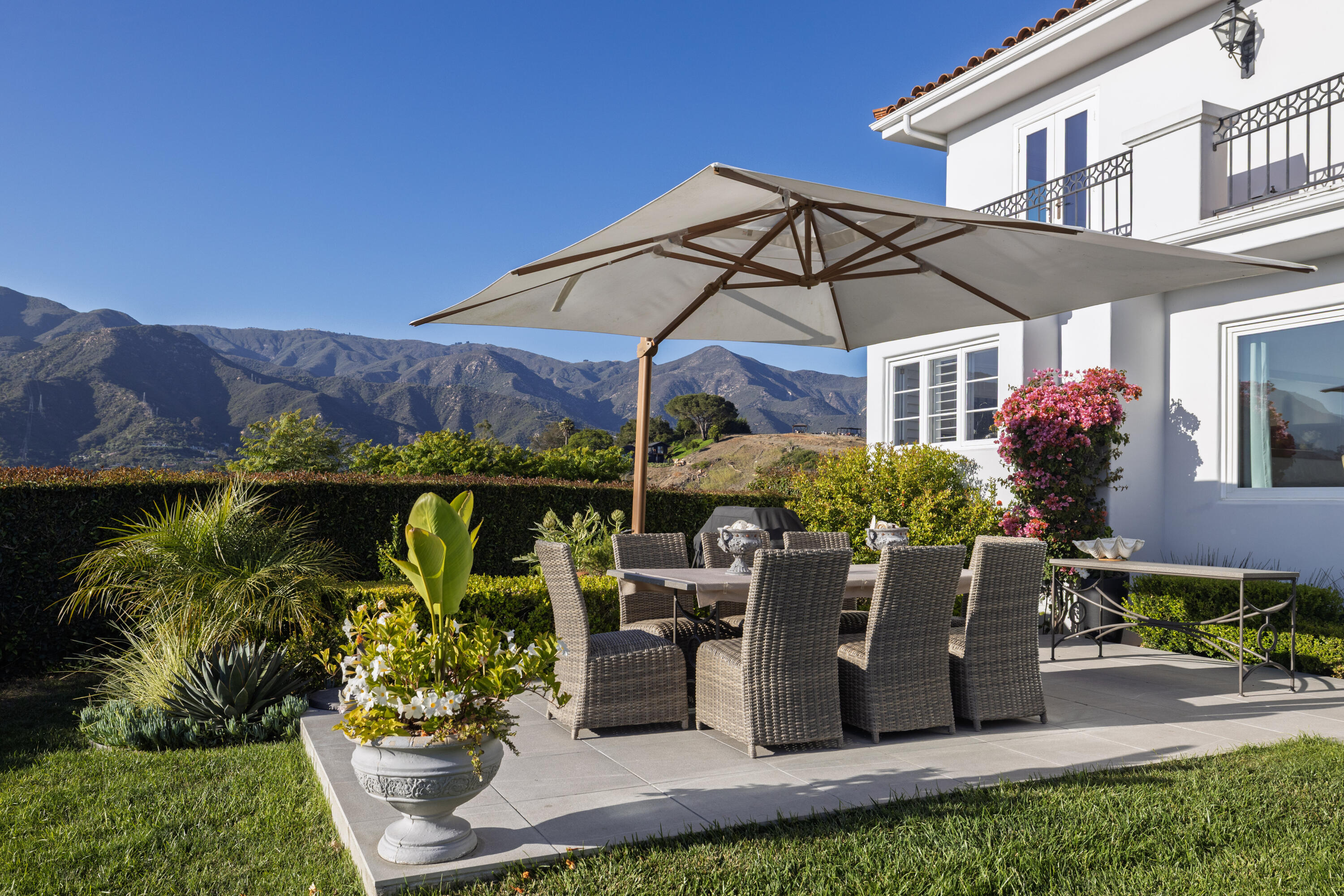 127 Via Alicia Santa Barbara, CA 93108 - Photo 11 of 33 127 Via Alicia_0011