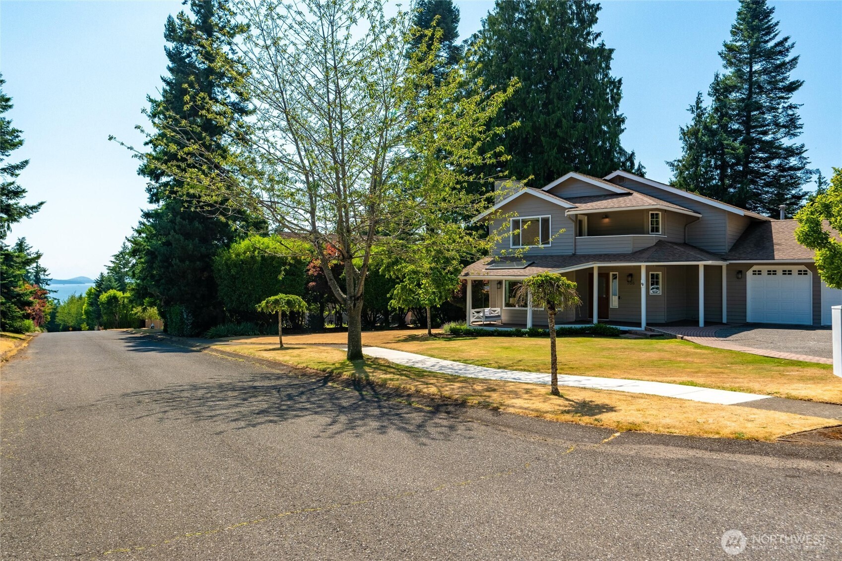 706 Fieldston Road Bellingham, WA 98225 - Photo 39 of 40 a front view of a house with a yard