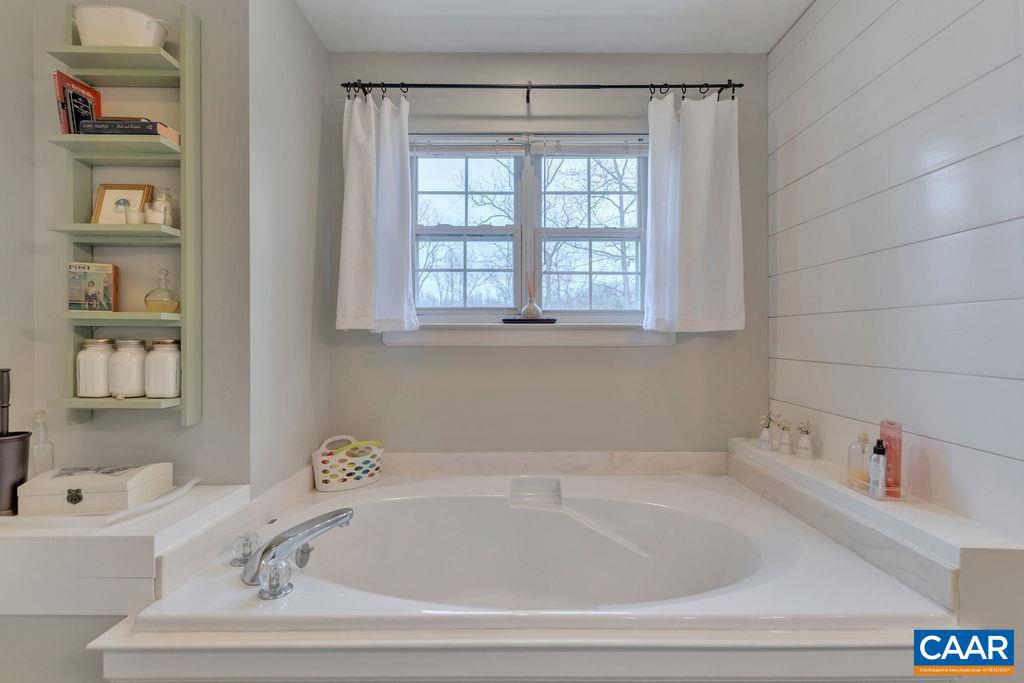 46 Happy Valley Road Keswick, VA 22947 - Photo 23 of 41