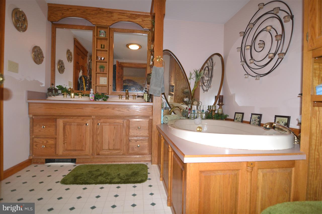 45 Tollgate Road Hanover, PA 17331 - Photo 11 of 28