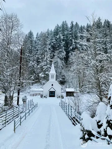 $725,000 | 506 Ash Street, Wilkeson, WA 98396