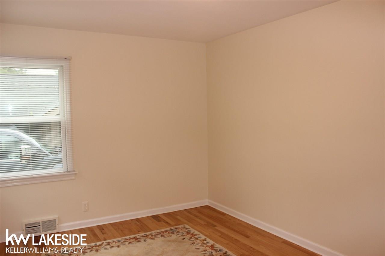192 Turner Street Romeo, MI 48065 - Photo 23 of 40 31394305-22.JPG