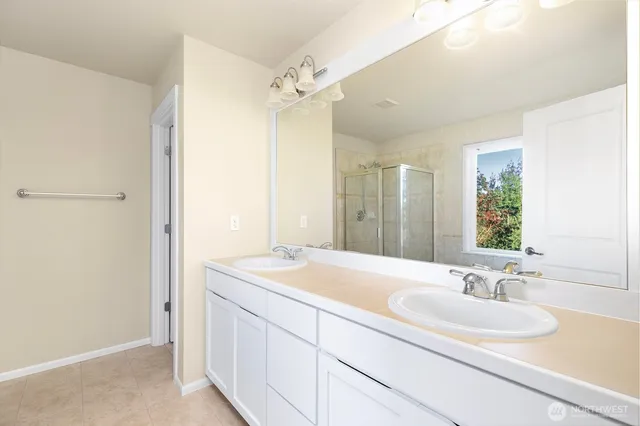 $1,170,000 | 20914 13th Place West, Lynnwood, WA 98036