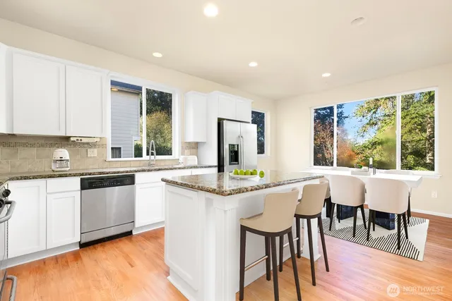 $1,170,000 | 20914 13th Place West, Lynnwood, WA 98036