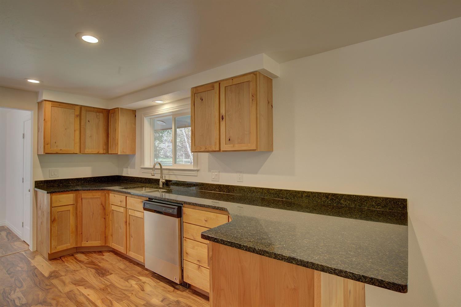 1738 Queens Branch Road Rogue River, OR 97537 - Photo 10 of 35 Additional Photo