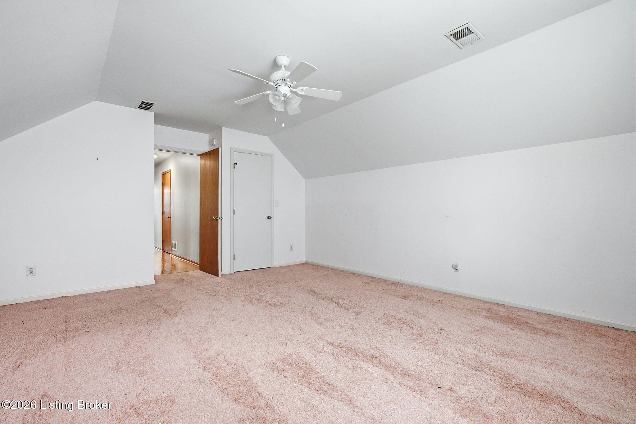 2100 Walnut Road La Grange, KY 40031 - Photo 42 of 69 2100_Walnut_Road_049