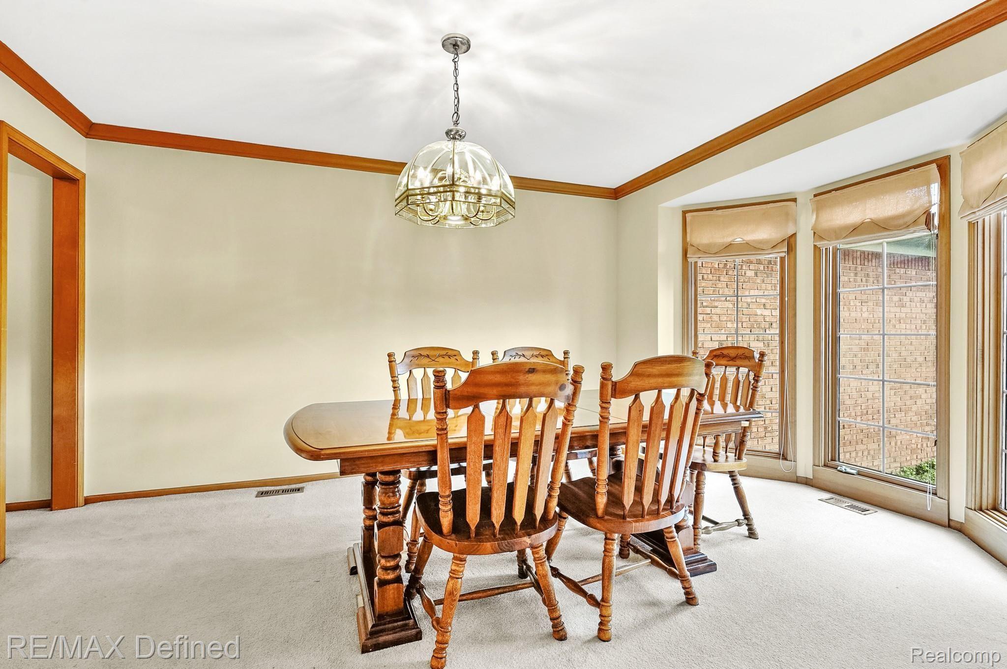 4851 Rambling Drive Troy, MI 48098 - Photo 17 of 43 17.jpg